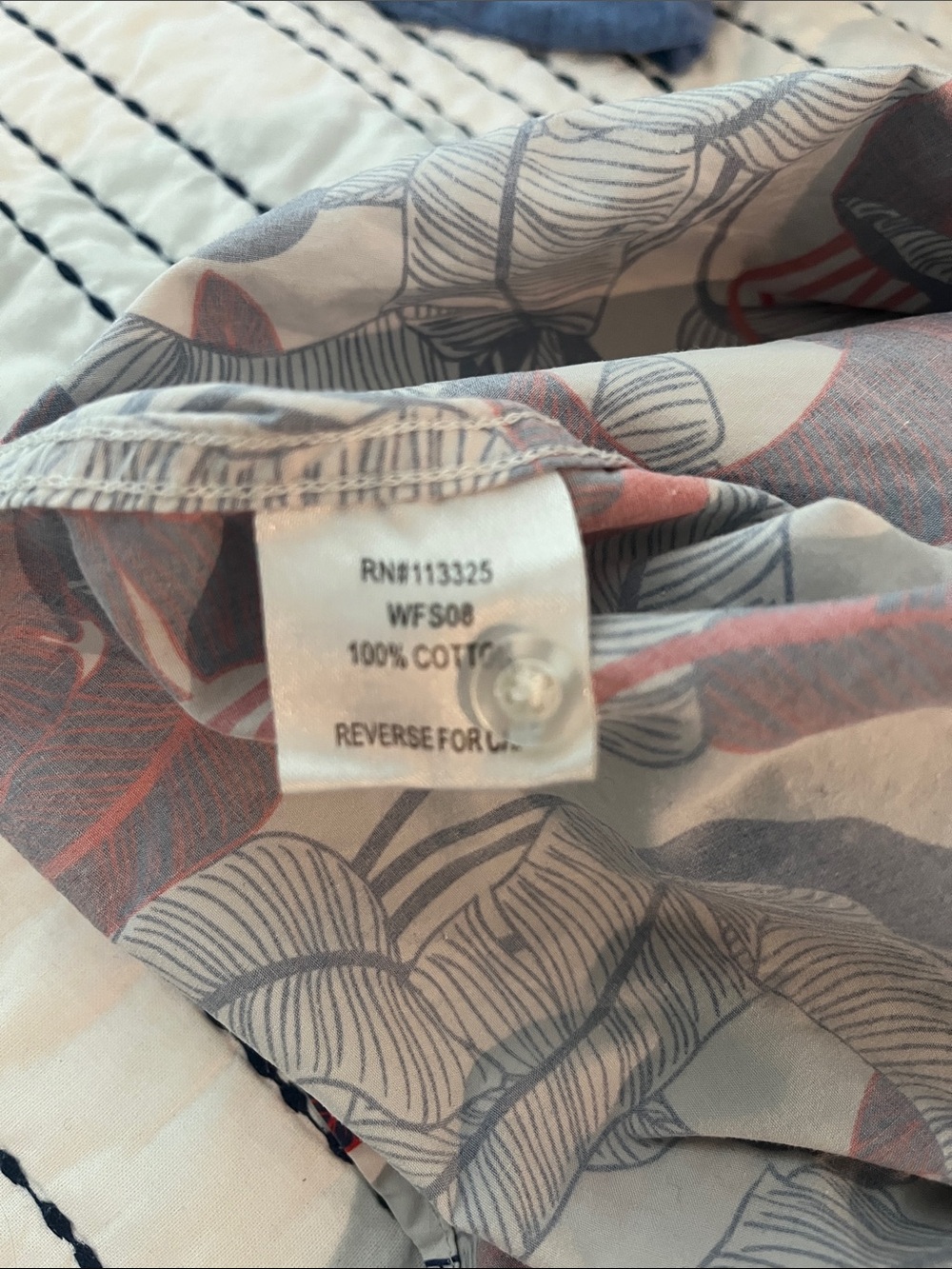 Wildfang button up shirt in leaf print - Picture 4 of 4
